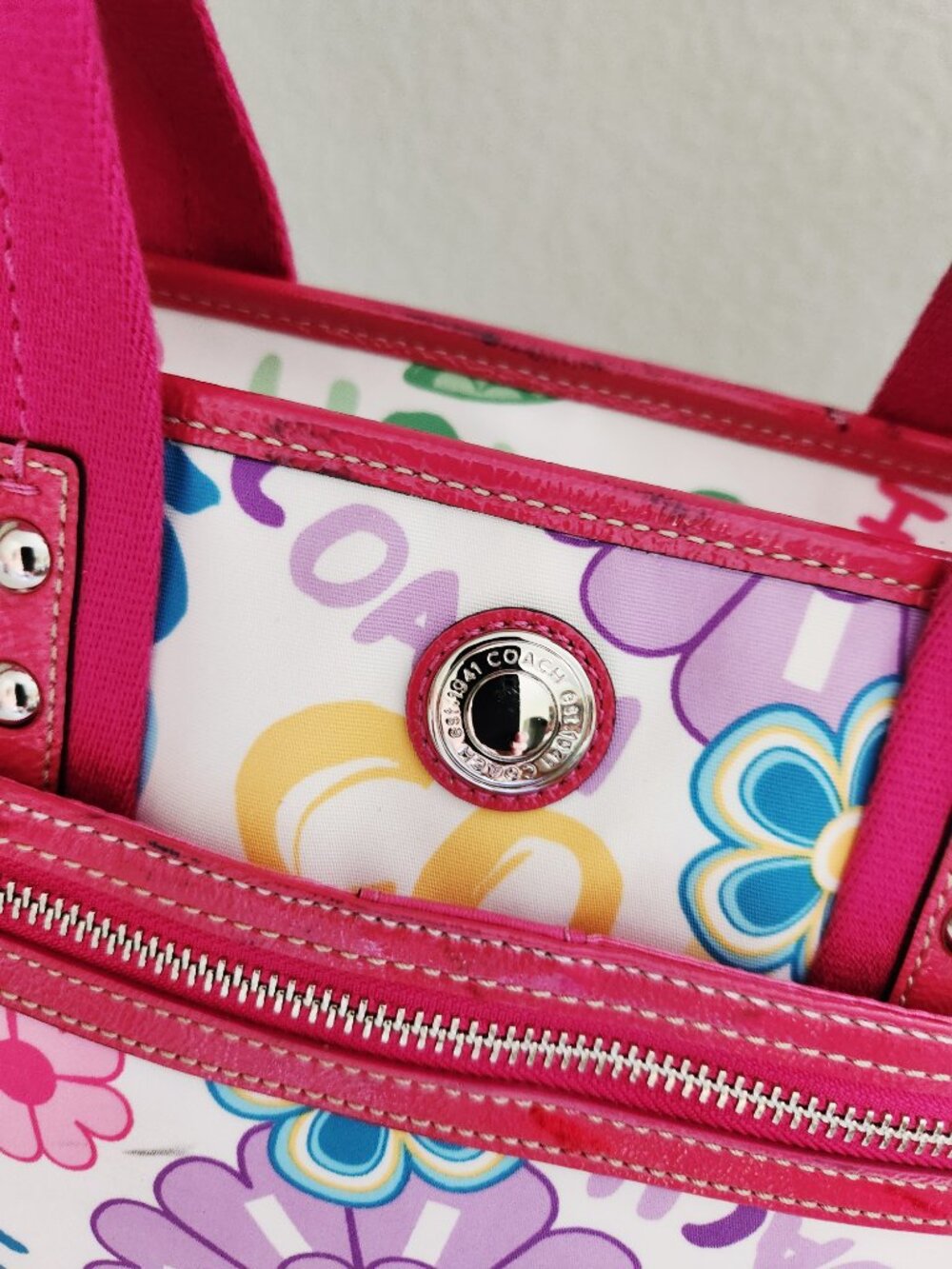 Vintage Coach Daisy Multi Color Floral Satchel Purse - Picture 11 of 15